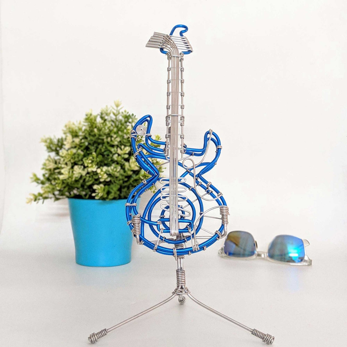 Miniature Wire Art Guitar hand-crafted from aluminium wire