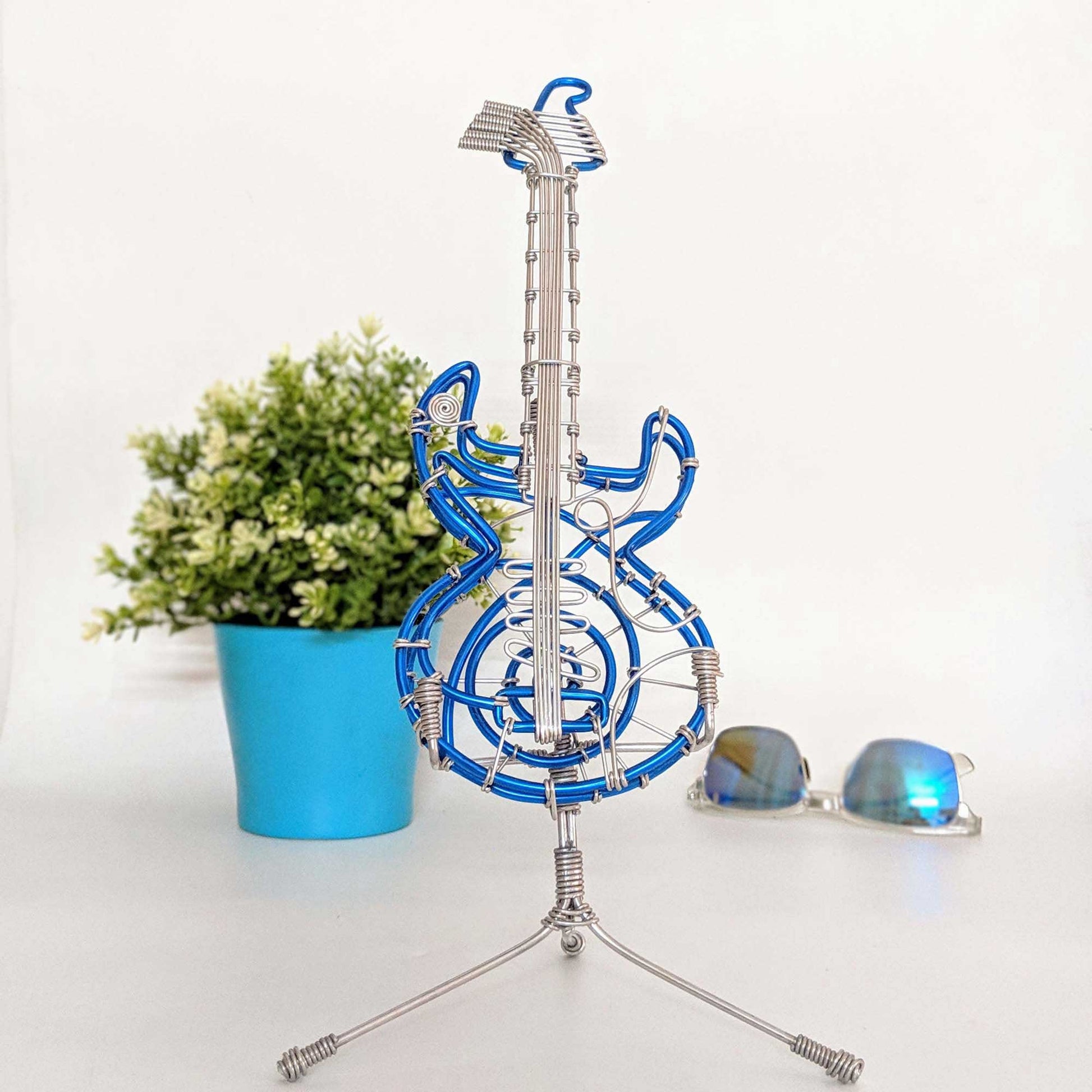 Miniature Wire Art Guitar hand-crafted from aluminium wire