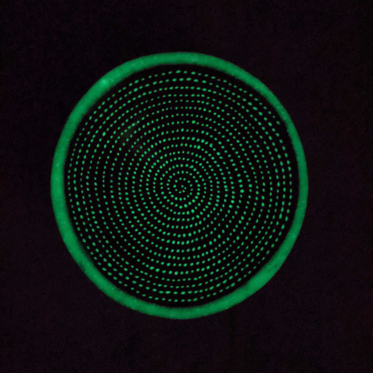 Black Bowl 1 Front Glow