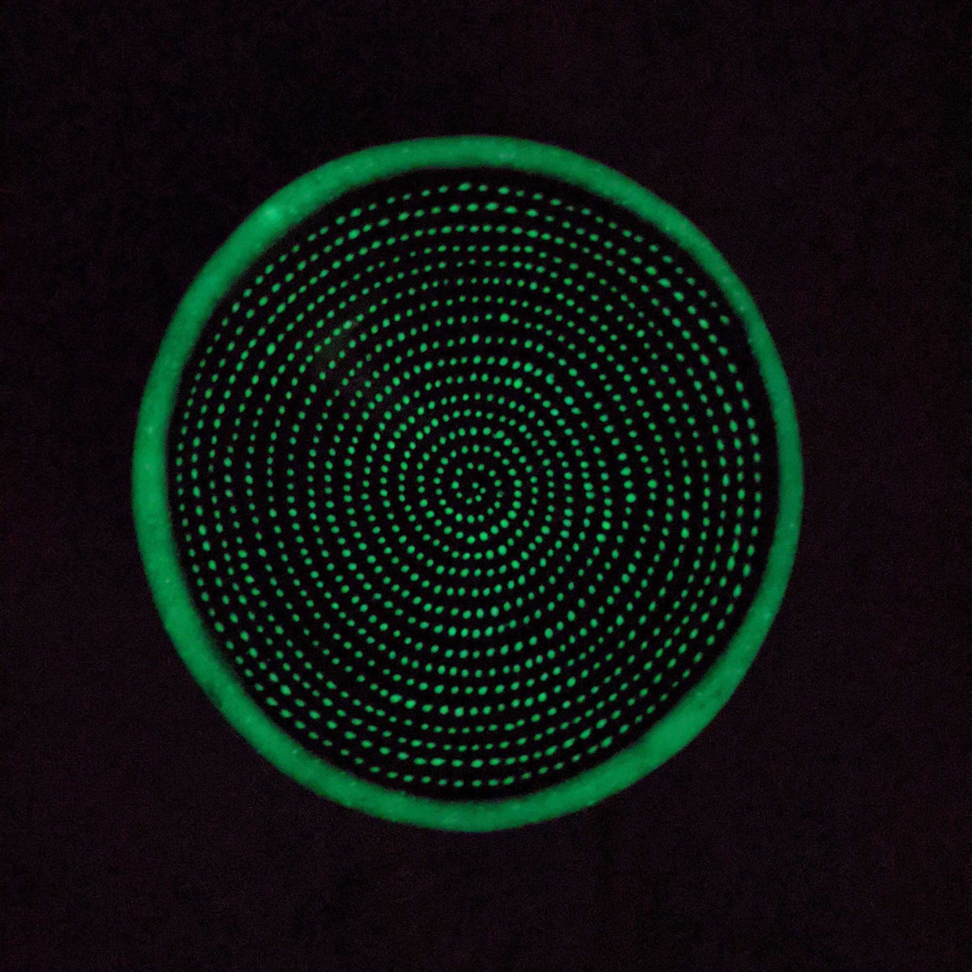 Black Bowl 1 Front Glow