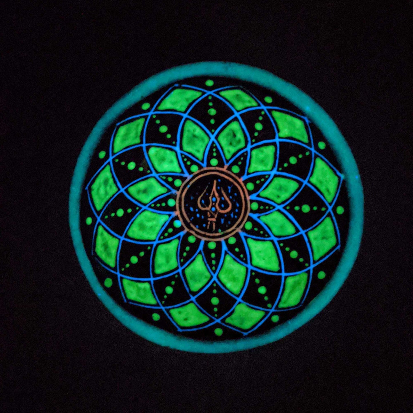 Black Bowl Front Glow