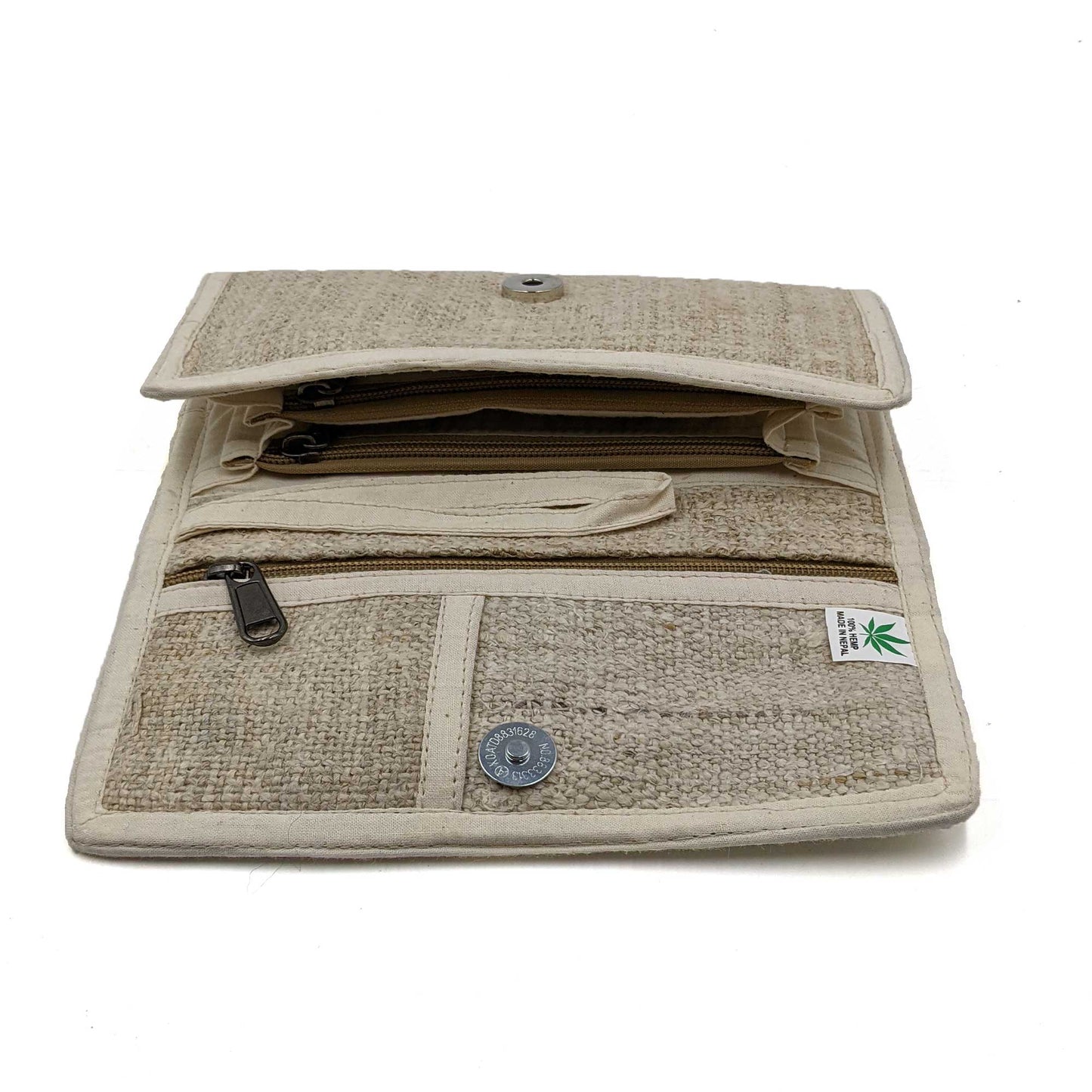 Hemp Clutch 2 Fold front angle view