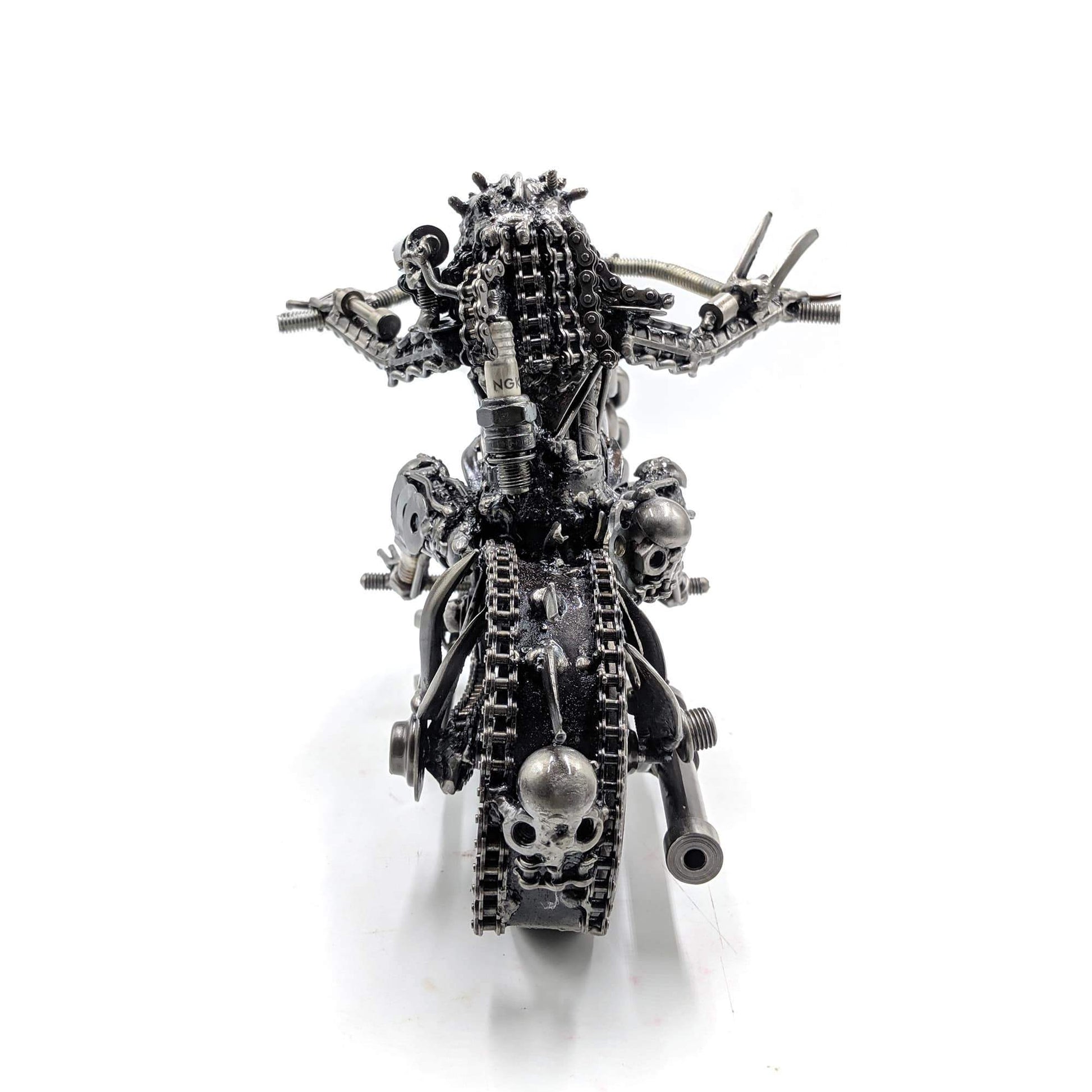 Predator Metal Art Figurine