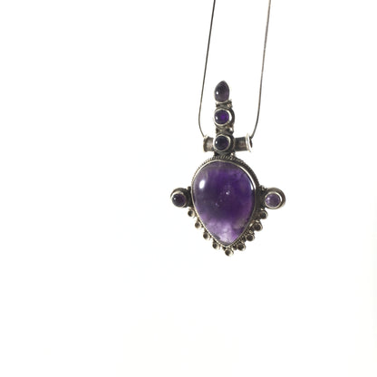 Sterling Silver Neckpiece Lilac Amythyst